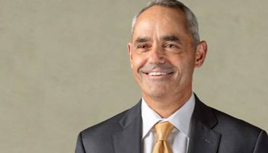 Booz Allen hires cyber expert, lands US Army recruitment contract