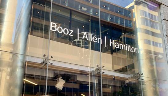 Booz Allen launches $100-million venture capital arm 